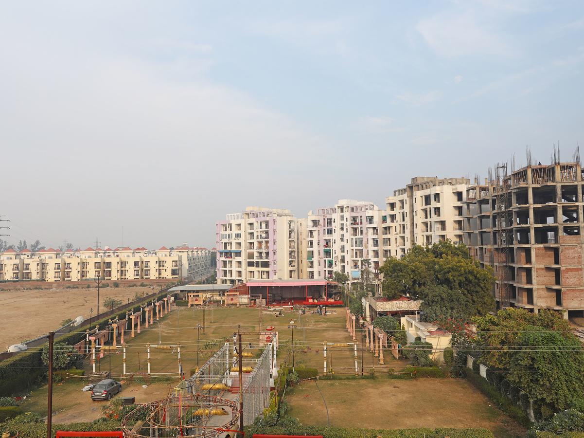 Hotel Taj Signature Agra  Buitenkant foto