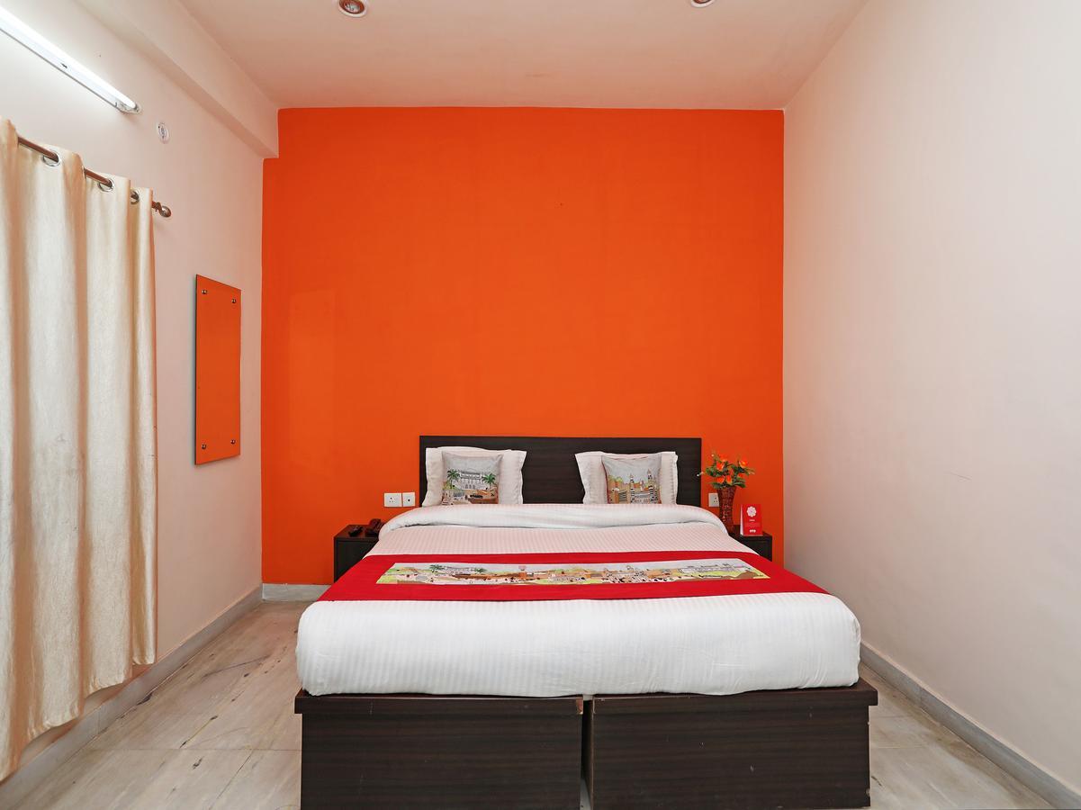 Hotel Taj Signature Agra  Buitenkant foto
